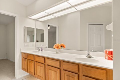 Casa en venta en Leesburg, Florida, 3 dormitorios, 187.29 m2 № 1508102 - foto 28