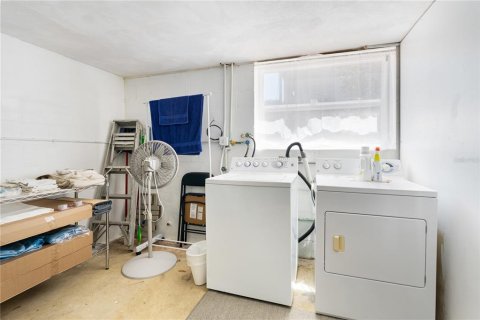 Casa en venta en Port Orange, Florida, 3 dormitorios, 245.26 m2 № 1734994 - foto 27