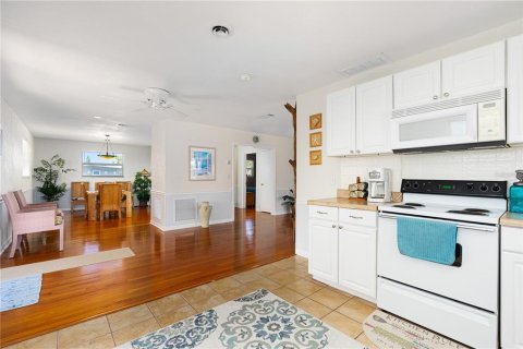 Casa en venta en Port Orange, Florida, 3 dormitorios, 245.26 m2 № 1734994 - foto 9