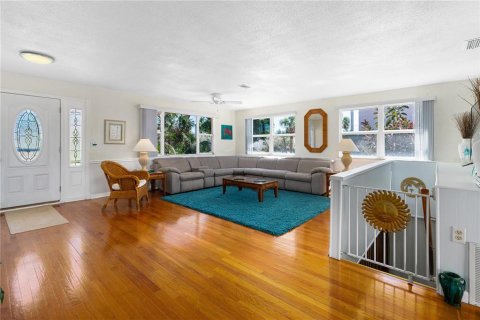 Casa en venta en Port Orange, Florida, 3 dormitorios, 245.26 m2 № 1734994 - foto 3
