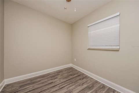 Casa en alquiler en Orlando, Florida, 3 dormitorios, 119.01 m2 № 1913916 - foto 11