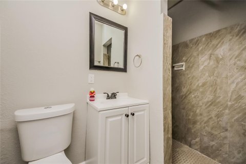 Casa en alquiler en Orlando, Florida, 3 dormitorios, 119.01 m2 № 1913916 - foto 10