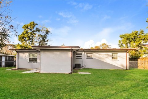 Casa en alquiler en Orlando, Florida, 3 dormitorios, 119.01 m2 № 1913916 - foto 14