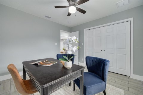 House in Clearwater, Florida 3 bedrooms, 180.6 sq.m. № 1516832 - photo 20