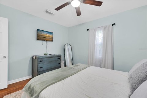 House in Saint Petersburg, Florida 2 bedrooms, 72.46 sq.m. № 2237478 - photo 15