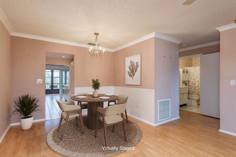 Condo in Saint Petersburg, Florida, 2 bedrooms  № 1907405 - photo 11