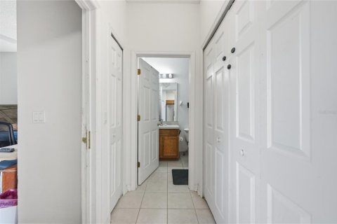 Townhouse in Orlando, Florida 3 bedrooms, 127.83 sq.m. № 2222619 - photo 12