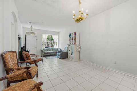Townhouse in Orlando, Florida 3 bedrooms, 127.83 sq.m. № 2222619 - photo 9