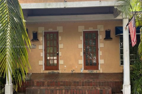 House in Key Largo, Florida 2 bedrooms № 2383097 - photo 2