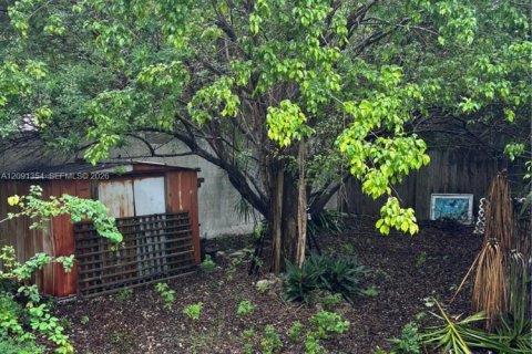 House in Key Largo, Florida 2 bedrooms № 2383097 - photo 5