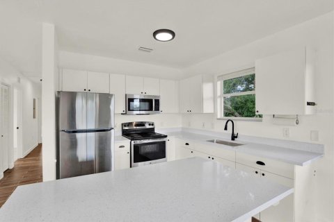 Villa ou maison à vendre à Myakka City, Floride: 3 chambres, 111.48 m2 № 2114097 - photo 18