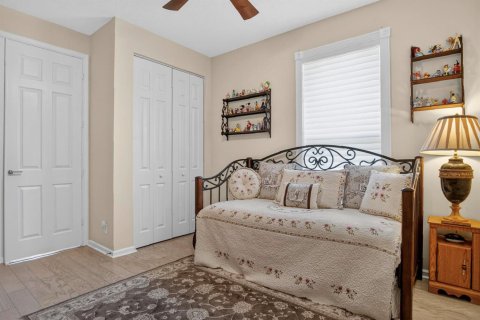 House in Port St. Lucie, Florida 3 bedrooms, 236.44 sq.m. № 2175428 - photo 21