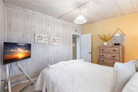 Купить виллу или дом в Порт-Шарлотт, Флорида 3 комнаты, 154.5м2, № 1573006 - фото 24