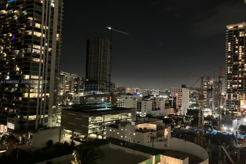 Copropriété à vendre à Miami, Floride: 2 chambres, 93.55 m2 № 1998286 - photo 2