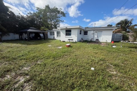 Villa ou maison à vendre à Fort Lauderdale, Floride: 6 chambres, 143.44 m2 № 1990225 - photo 3