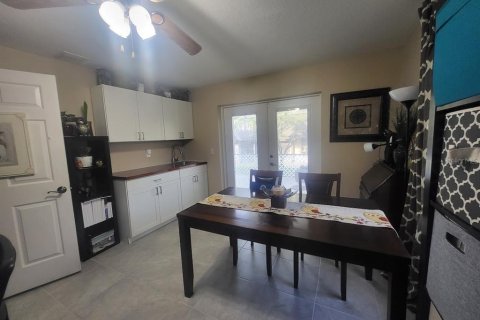 Casa en venta en Tavares, Florida, 3 dormitorios, 193.33 m2 № 1760313 - foto 30