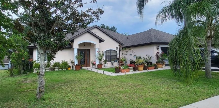 Casa en Tavares, Florida 3 dormitorios, 193.33 m2 № 1760313