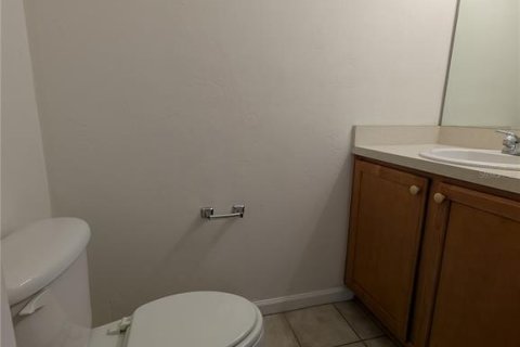Condo in Gainesville, Florida, 2 bedrooms  № 1901345 - photo 5