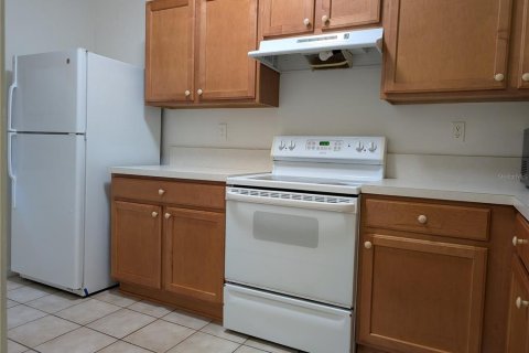 Condo in Gainesville, Florida, 2 bedrooms  № 1901345 - photo 3