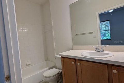 Condo in Gainesville, Florida, 2 bedrooms  № 1901345 - photo 7