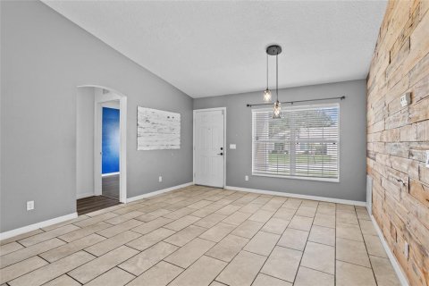 House in Haines City, Florida 3 bedrooms, 152.55 sq.m. № 1917674 - photo 9