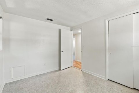 Villa ou maison à vendre à Clearwater, Floride: 4 chambres, 117.8 m2 № 2429609 - photo 21