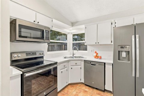 Villa ou maison à vendre à Clearwater, Floride: 4 chambres, 117.8 m2 № 2429609 - photo 11
