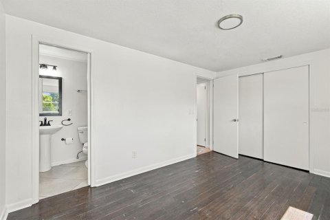 Villa ou maison à vendre à Clearwater, Floride: 4 chambres, 117.8 m2 № 2429609 - photo 14