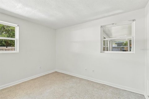 Villa ou maison à vendre à Clearwater, Floride: 4 chambres, 117.8 m2 № 2429609 - photo 22