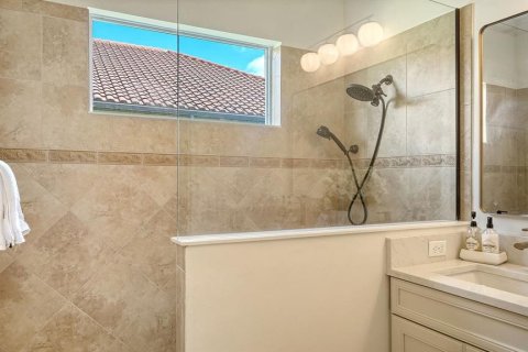 Купить виллу или дом в Лейквуд Ранч, Флорида 8 комнат, 201.23м2, № 2396426 - фото 25
