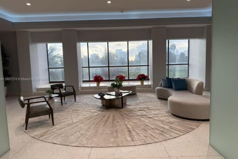 Condo in Aventura, Florida, 1 bedroom  № 1864814 - photo 15