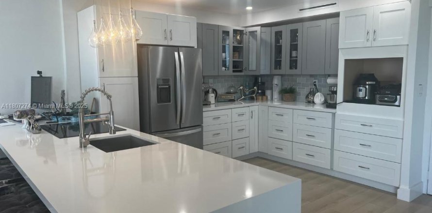 Condo in Aventura, Florida, 1 bedroom  № 1864814