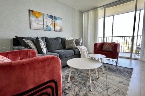 Condo in Aventura, Florida, 1 bedroom  № 1864814 - photo 13
