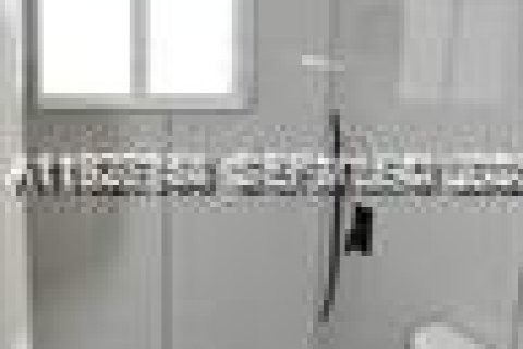 Villa ou maison à louer à Miami, Floride: 2 chambres, 129.78 m2 № 1986716 - photo 6