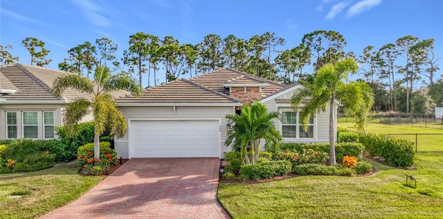 Villa ou maison à Venice, Floride 4 chambres, 189.33 m2 № 2421891