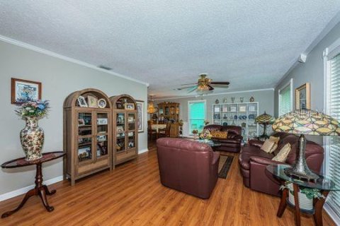 Villa ou maison à vendre à Clearwater, Floride: 2 chambres, 131.92 m2 № 2287055 - photo 9