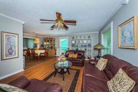 Villa ou maison à vendre à Clearwater, Floride: 2 chambres, 131.92 m2 № 2287055 - photo 4