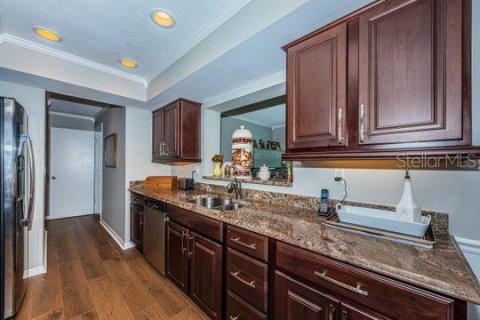 Villa ou maison à vendre à Clearwater, Floride: 2 chambres, 131.92 m2 № 2287055 - photo 11