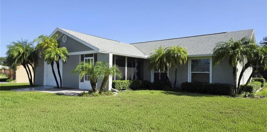 Villa ou maison à Clearwater, Floride 2 chambres, 131.92 m2 № 2287055