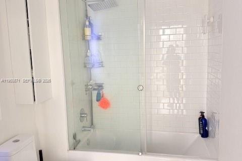 Condominio en alquiler en Miami, Florida, 1 dormitorio, 56.39 m2 № 2009211 - foto 12