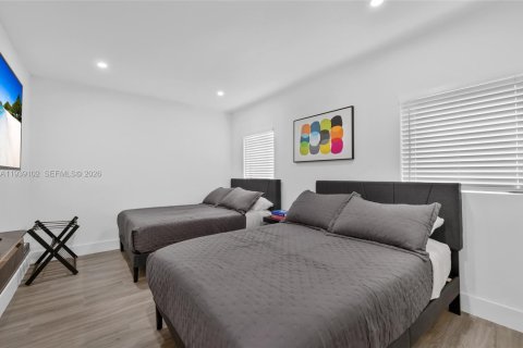Villa ou maison à vendre à Miami, Floride: 5 chambres, 138.7 m2 № 1996953 - photo 29