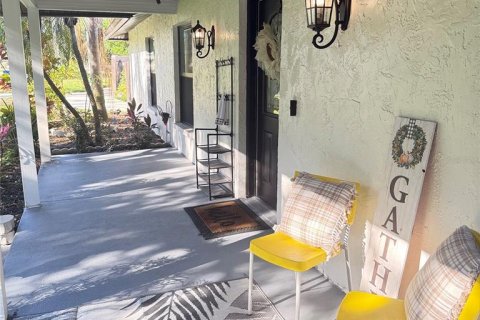 Villa ou maison à louer à Lutz, Floride: 3 chambres, 203.73 m2 № 2402913 - photo 2