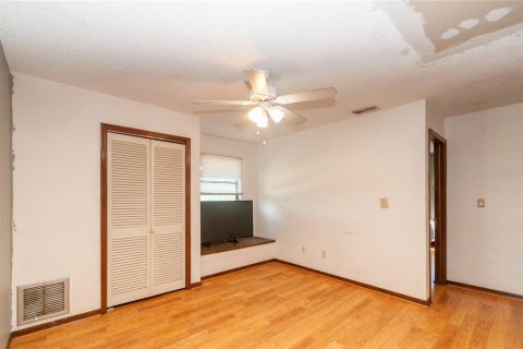 House in Palm Harbor, Florida 4 bedrooms, 227.61 sq.m. № 2354835 - photo 30