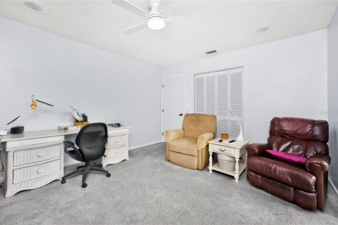 House in Port Charlotte, Florida 3 bedrooms, 187.66 sq.m. № 2132399 - photo 18