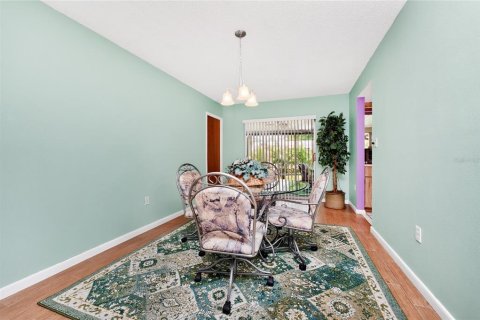 House in Port Charlotte, Florida 3 bedrooms, 187.66 sq.m. № 2132399 - photo 8