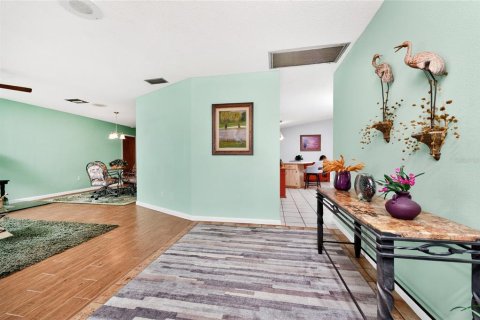 House in Port Charlotte, Florida 3 bedrooms, 187.66 sq.m. № 2132399 - photo 5
