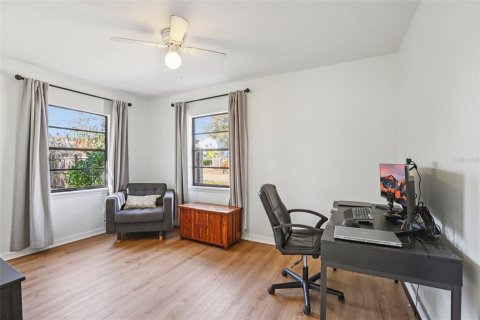 Купить виллу или дом в Тампа, Флорида 7 комнат, 125.6м2, № 2205158 - фото 20