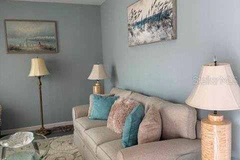 House in Clermont, Florida 3 bedrooms, 157.93 sq.m. № 2339464 - photo 7
