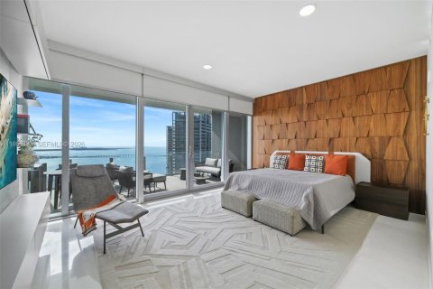 Condo in Miami, Florida, 5 bedrooms  № 2025068 - photo 18