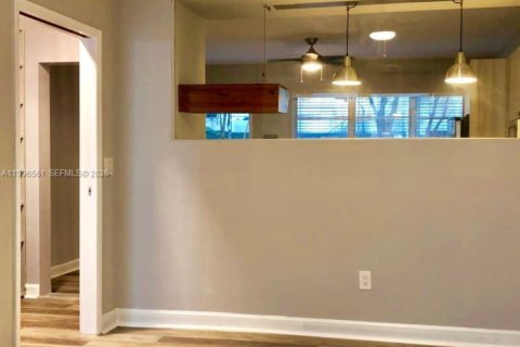 Купить кондоминиум в Майами-Бич, Флорида 1 спальня, 49.24м2, № 2058452 - фото 16